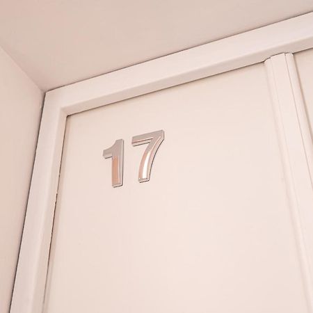 Casa Vacanze Decumano 17 Napels Buitenkant foto