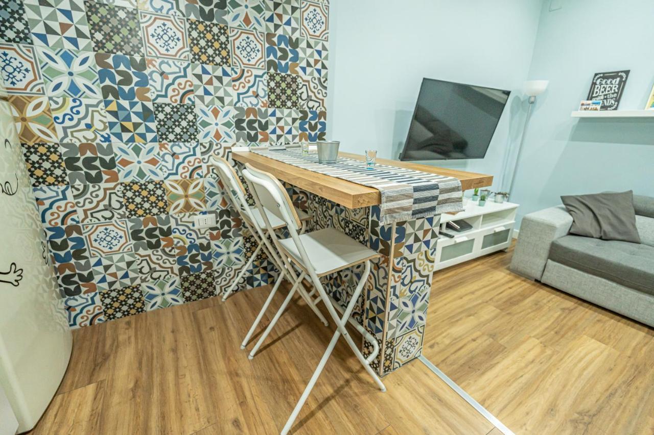 Casa Vacanze Decumano 17 Napels Buitenkant foto