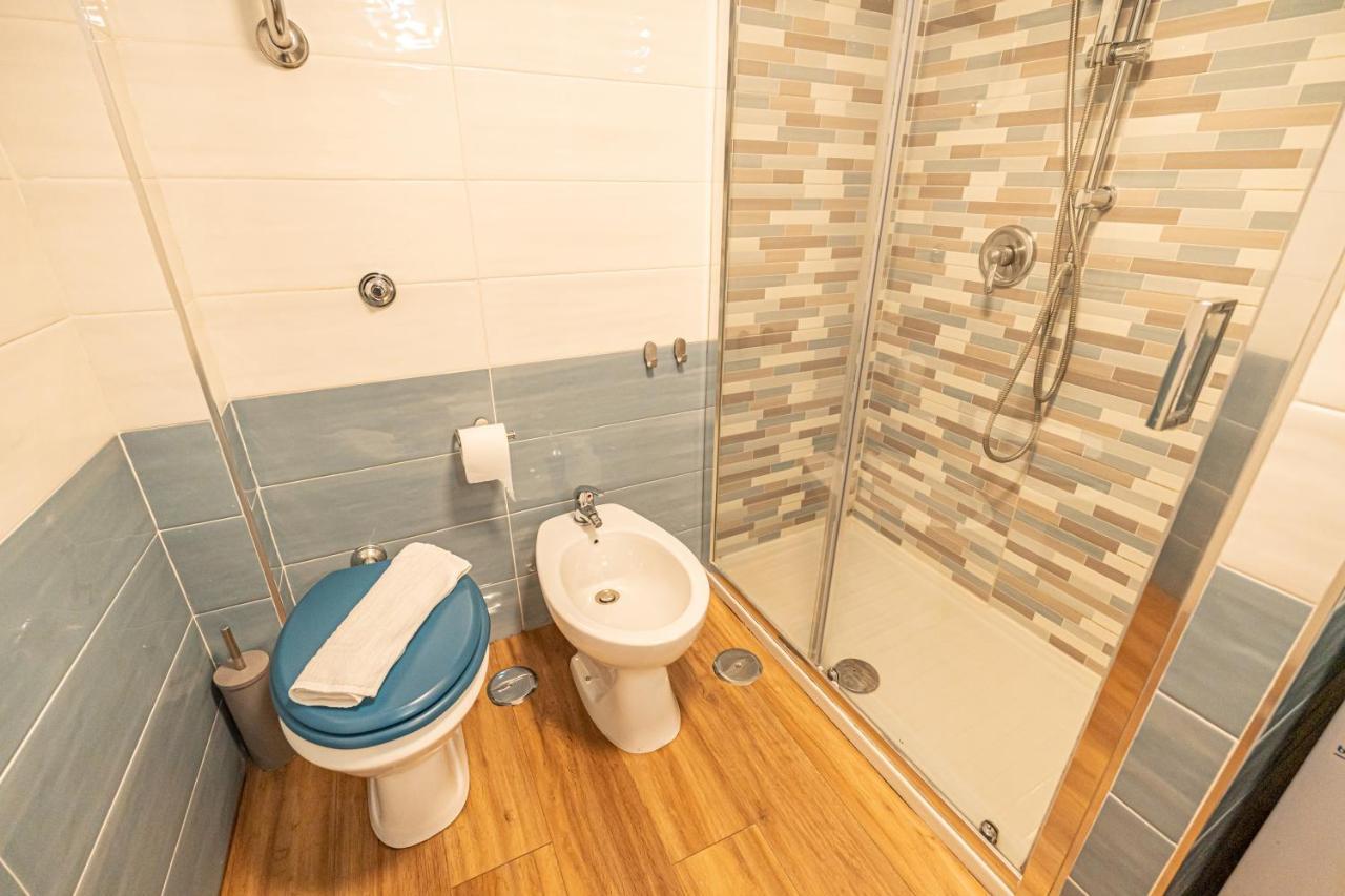 Casa Vacanze Decumano 17 Napels Buitenkant foto